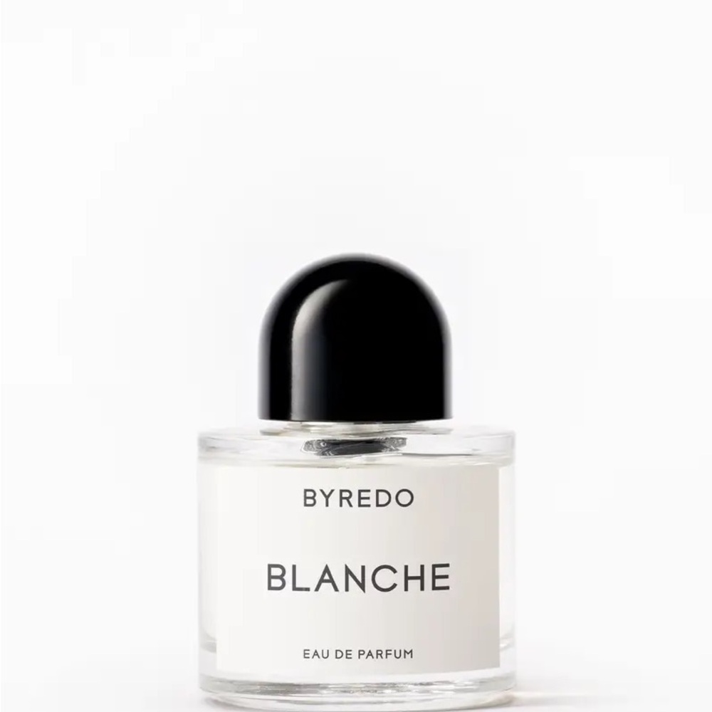 Byredo Blanche Eau de Parfum White and Black Packaging